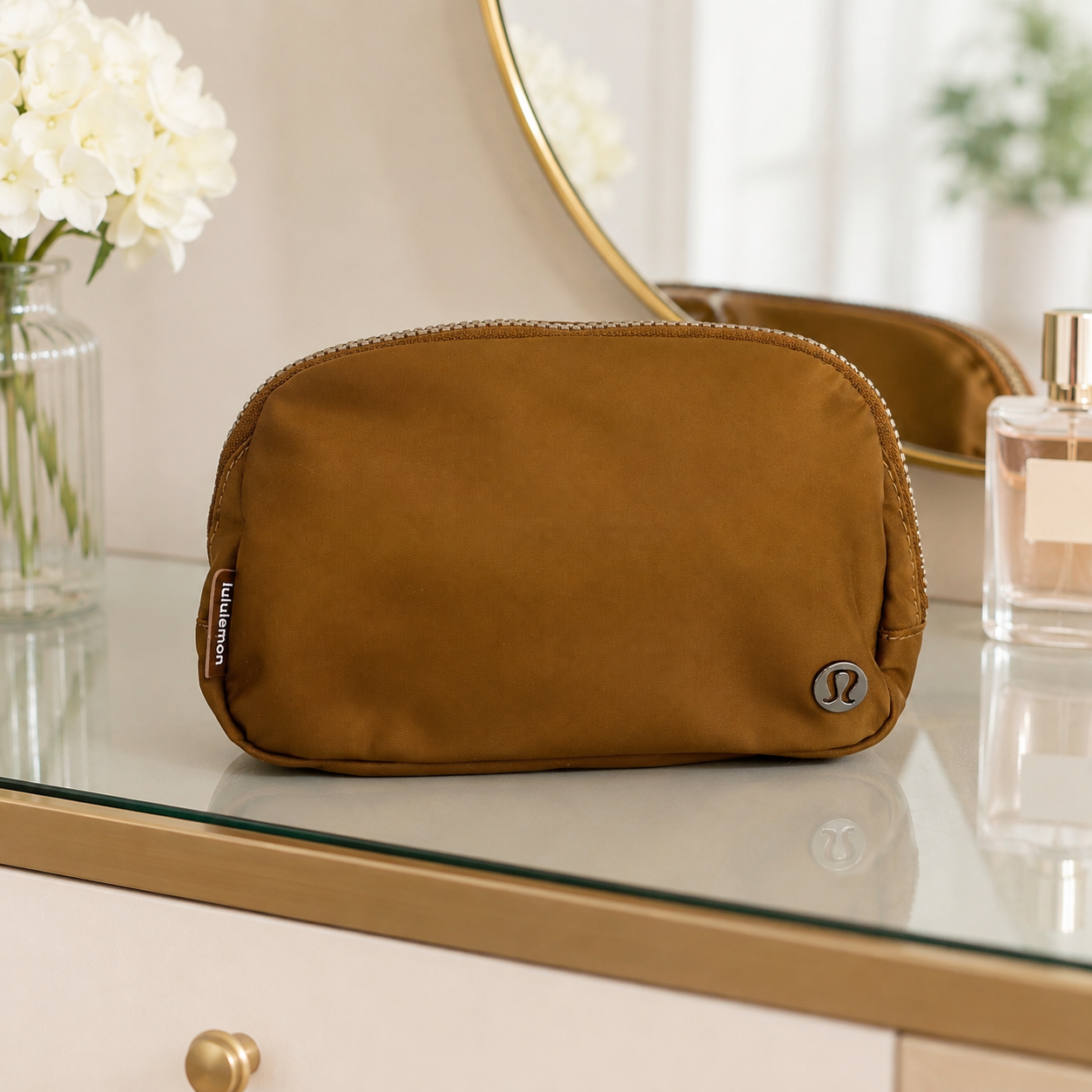 Lululemon Everywhere Belt Bag