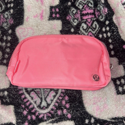 Lululemon Everywhere Women's Belt Bag - LIGHT PINK